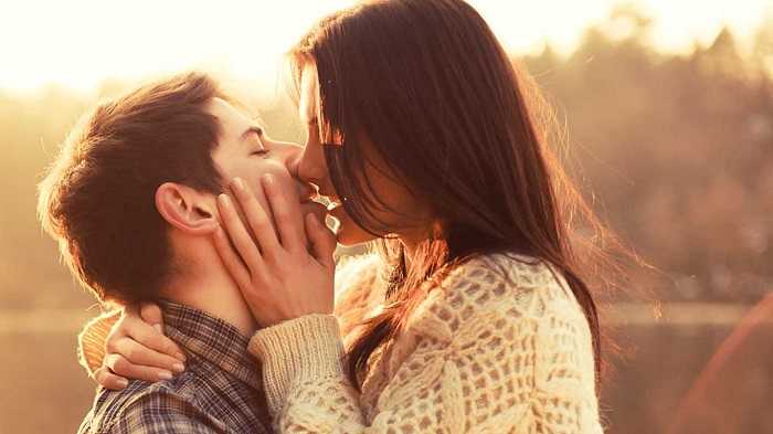   Как правильно целоваться